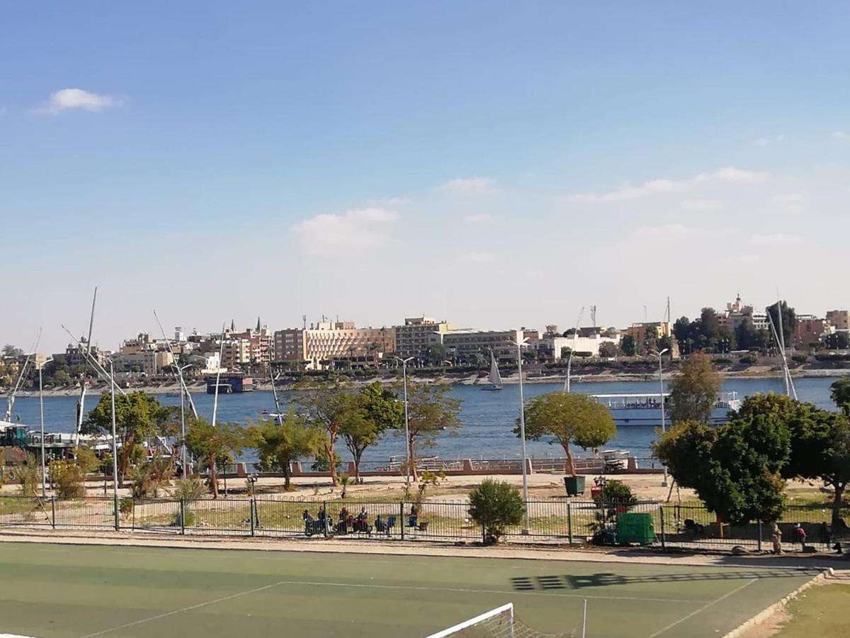 Nile Roof Hotel& Restaurant Луксор Экстерьер фото